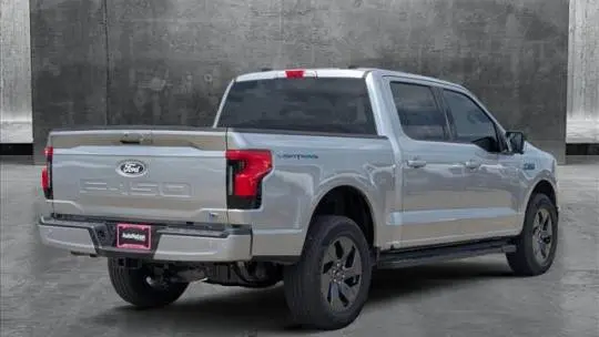 2025 Ford F-150 Lightning 1FT6W3L73SWG05536