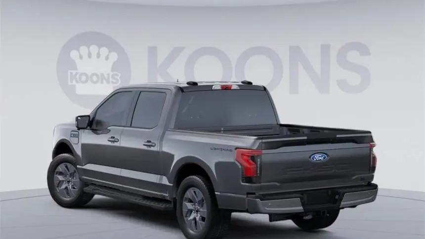 2025 Ford F-150 Lightning 1FT6W3LU7SWG11524