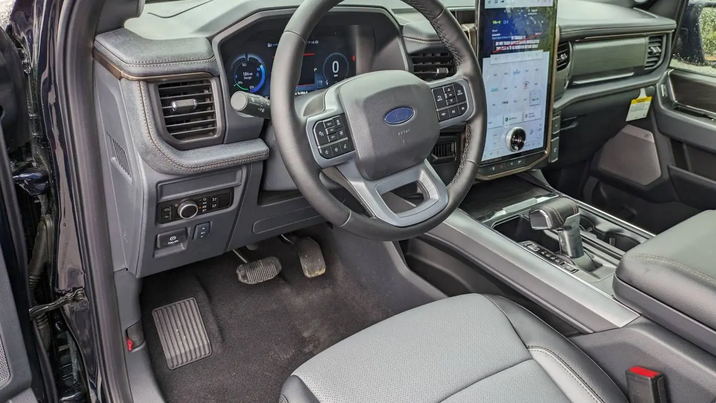 2025 Ford F-150 Lightning 1FT6W5L70SWG00757