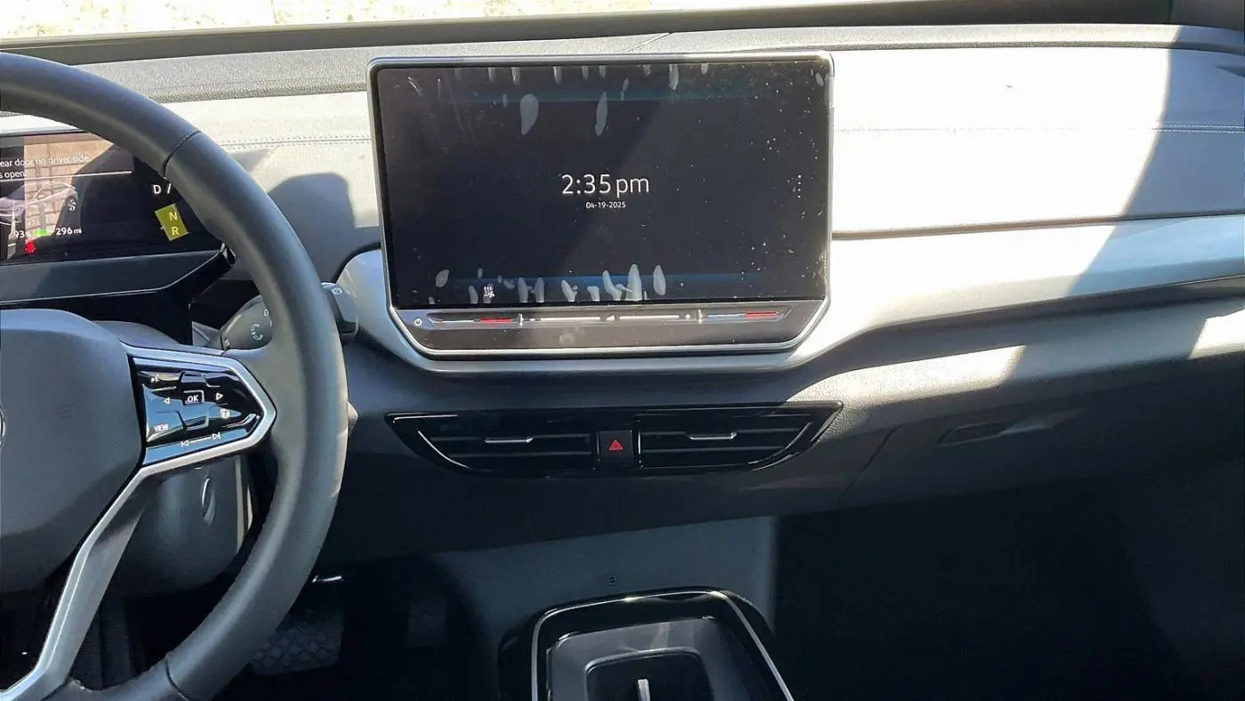 2025 Volkswagen ID.4 1V2WSPE86SC004775