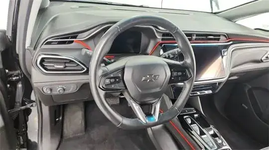 2023 Chevrolet Bolt - Images - 13