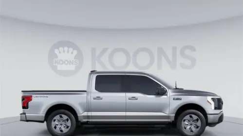 2025 Ford F-150 Lightning 1FT6W3LU4SWG12016