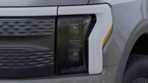 2025 Ford F-150 Lightning 1FT6W3LUXSWG10965