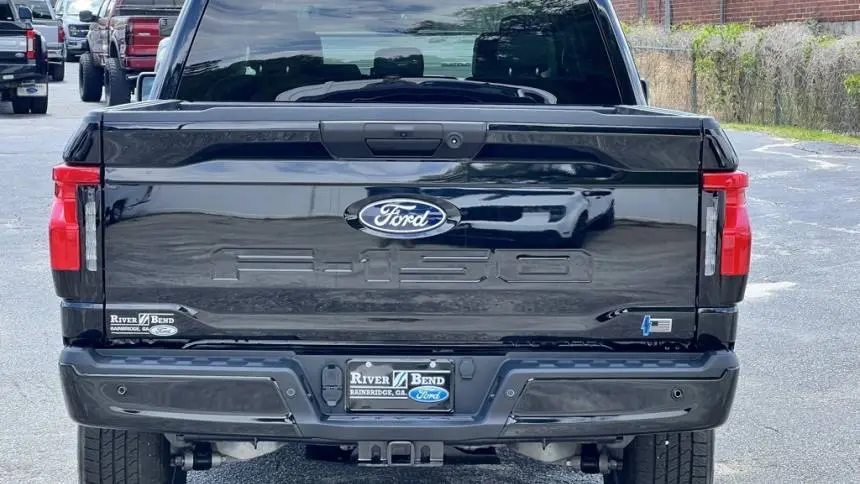 2025 Ford F-150 Lightning 1FT6W3LU0SWG08027