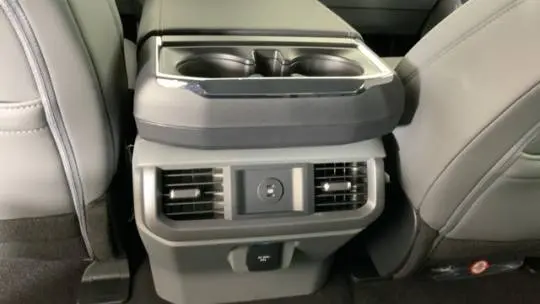 2025 Ford F-150 Lightning 1FT6W3LU1SWG07386