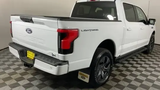 2025 Ford F-150 Lightning 1FT6W3LU1SWG07386