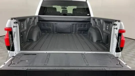 2025 Ford F-150 Lightning 1FT6W3LU1SWG07386