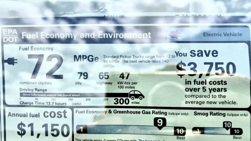 2025 Ford F-150 Lightning 1FT6W3LU0SWG08027