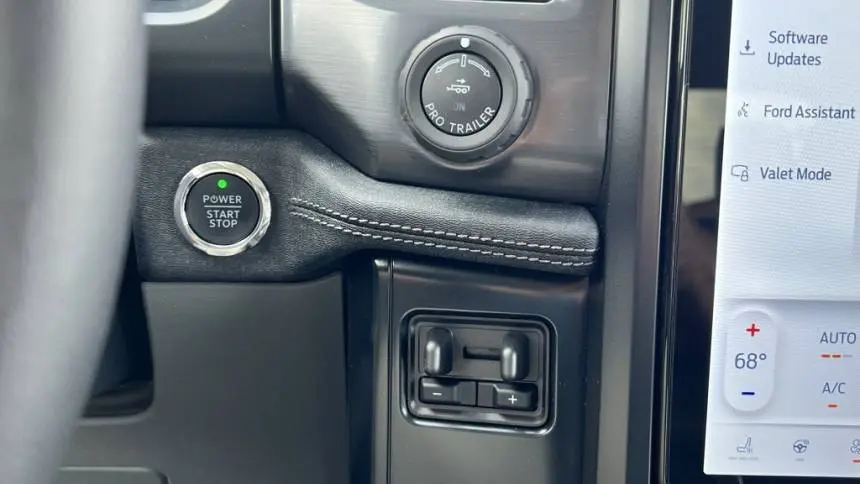 2025 Ford F-150 Lightning 1FT6W3LU0SWG08027