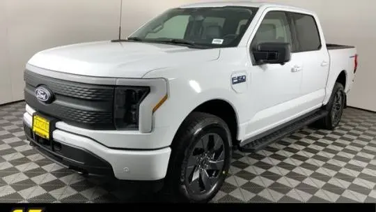 2025 Ford F-150 Lightning 1FT6W3LU1SWG07386