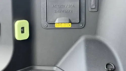 2025 Ford F-150 Lightning 1FT6W3LU0SWG08027
