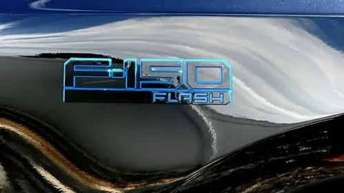 2025 Ford F-150 Lightning 1FT6W3LU0SWG08027