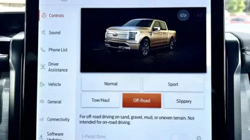 2025 Ford F-150 Lightning 1FT6W3LU0SWG08027