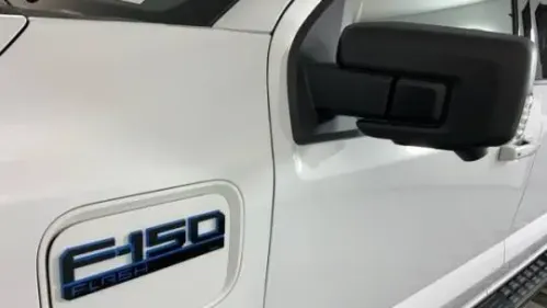 2025 Ford F-150 Lightning 1FT6W3LU1SWG07386