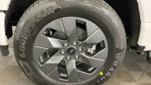 2025 Ford F-150 Lightning 1FT6W3LU1SWG07386