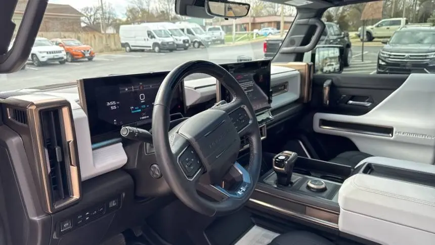 2022 GMC HUMMER EV Pickup 1GT40FDAXNU100968