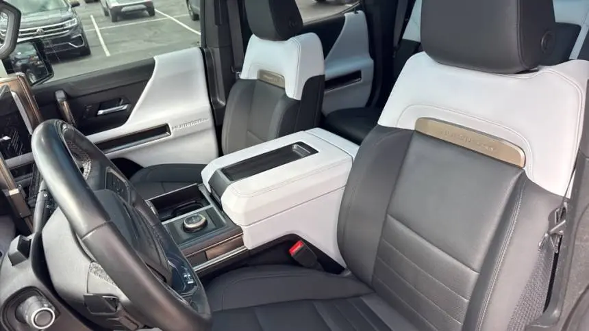 2022 GMC HUMMER EV Pickup 1GT40FDAXNU100968