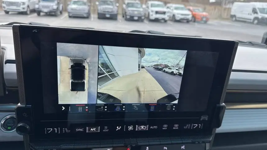 2022 GMC HUMMER EV Pickup 1GT40FDAXNU100968
