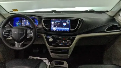 2024 Chrysler Pacifica 2C4RC1S77RR121657