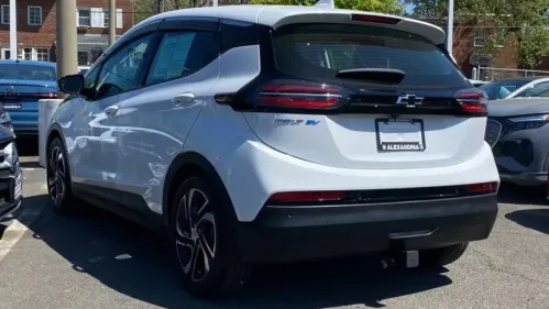 2022 Chevrolet Bolt - Images - 5
