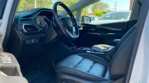 2022 Chevrolet Bolt - Images - 13