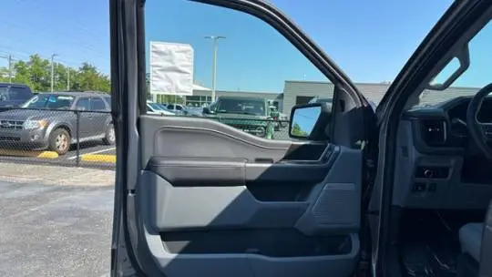 2025 Ford F-150 Lightning 1FTVW3L74SWG05377