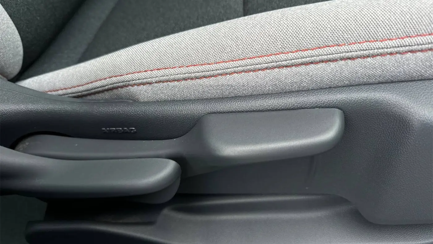 2018 Chevrolet Bolt 1G1FW6S06J4140128