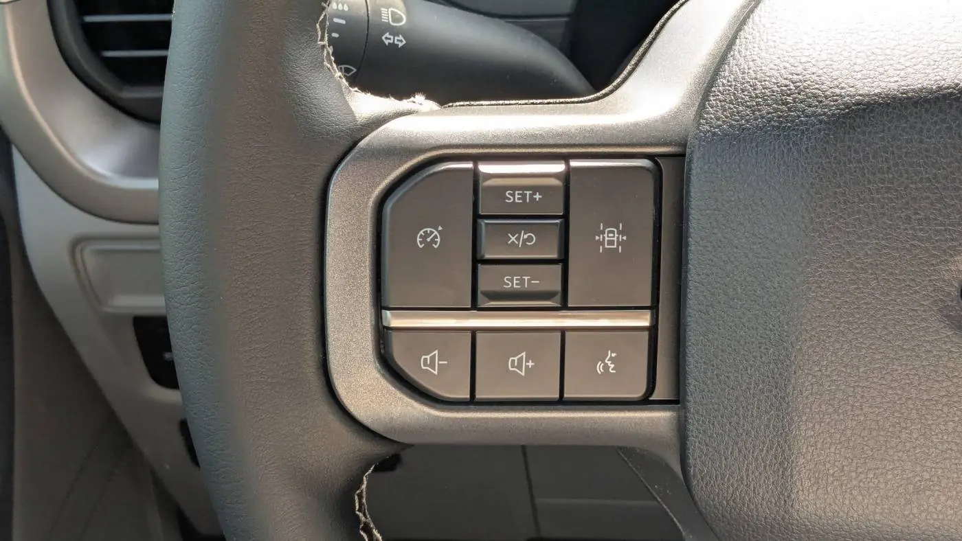 2025 Ford F-150 Lightning 1FTVW3LKXSWG00298