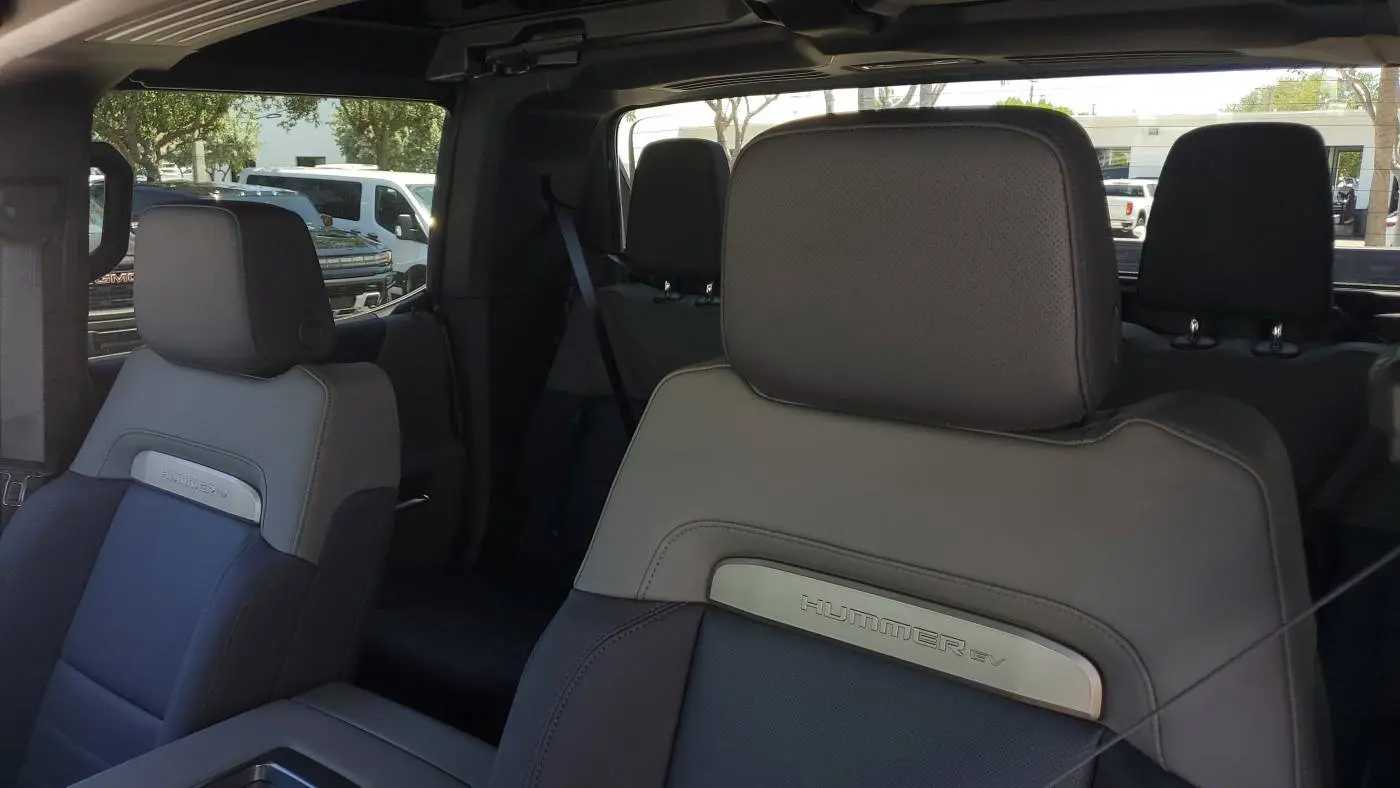 2025 GMC HUMMER EV Pickup 1GT40BDD4SU116291