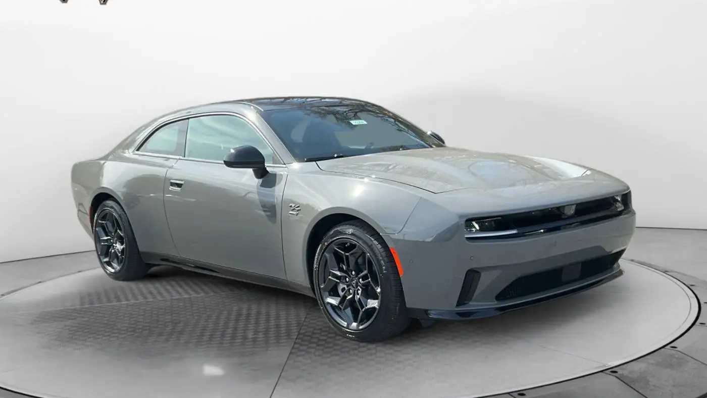 2025 Dodge Charger Daytona 2C3CDBCK5SR560135