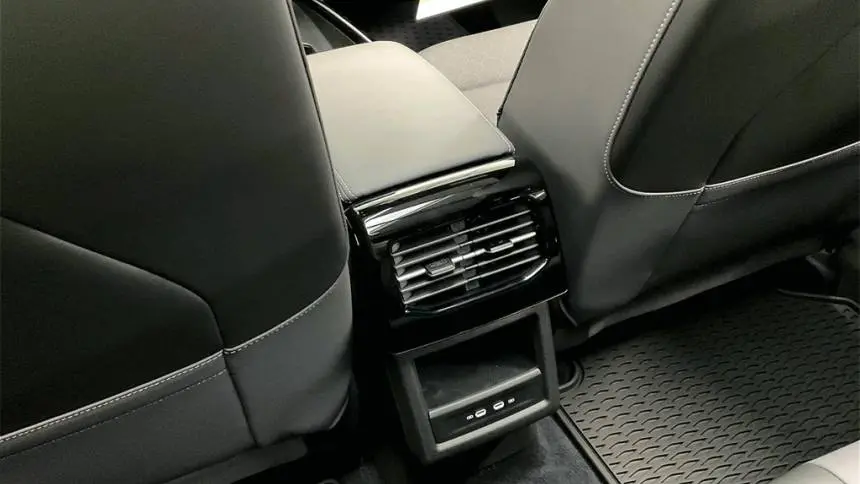 2025 Volkswagen ID.4 1V2VRPE87SC000354