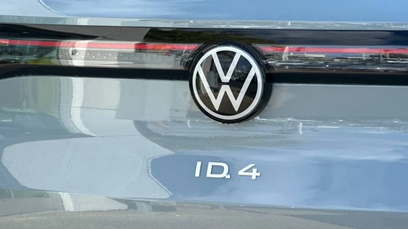 2025 Volkswagen ID.4 1V2VRPE86SC001026