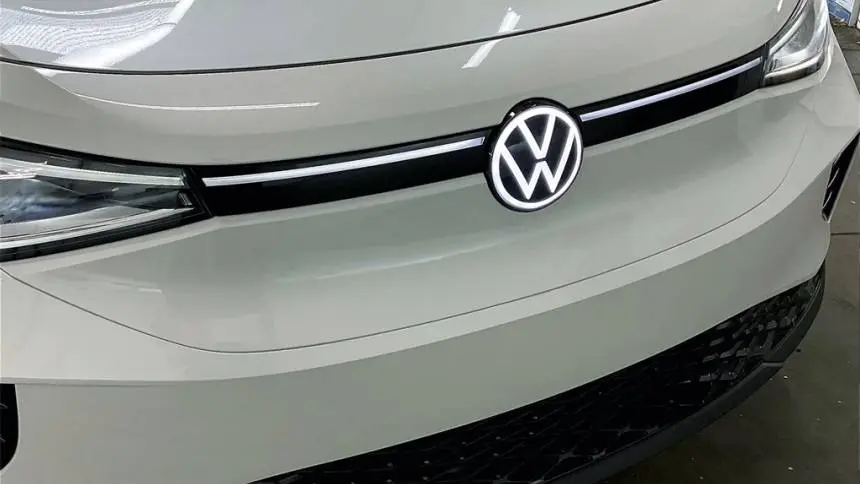 2025 Volkswagen ID.4 1V2VRPE87SC000354