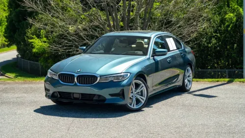 2021 BMW 3 Series - Images - 1