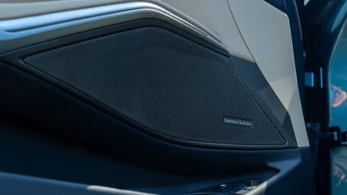 2021 BMW 3 Series - Images - 18