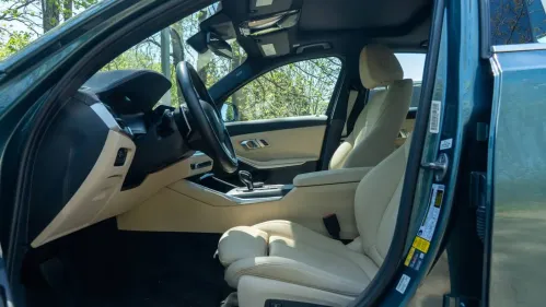 2021 BMW 3 Series - Images - 21
