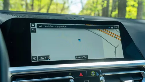 2021 BMW 3 Series - Images - 25