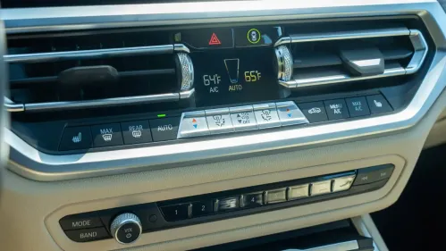 2021 BMW 3 Series - Images - 27