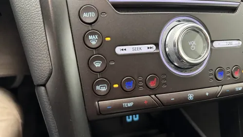 2019 Ford Fusion Energi - Images - 39