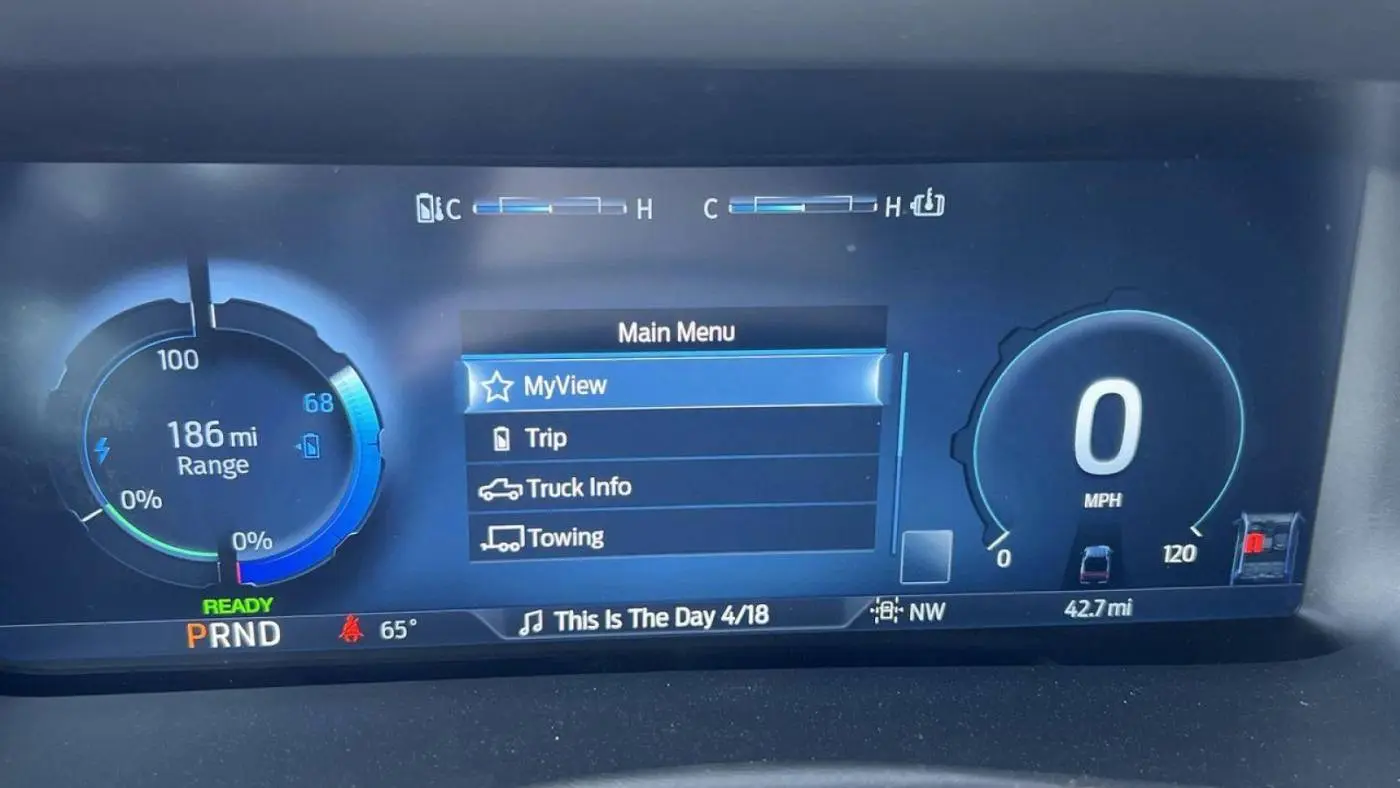 2024 Ford F-150 Lightning 1FT6W7L77RWG19747