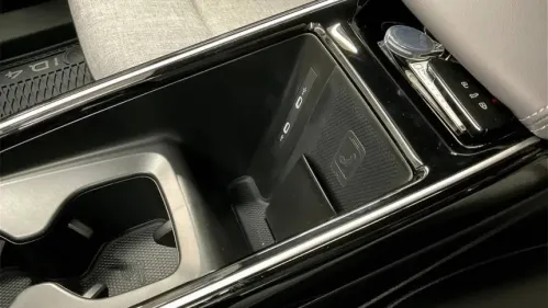 2025 Volkswagen ID.4 1V2DSPE80SC004195