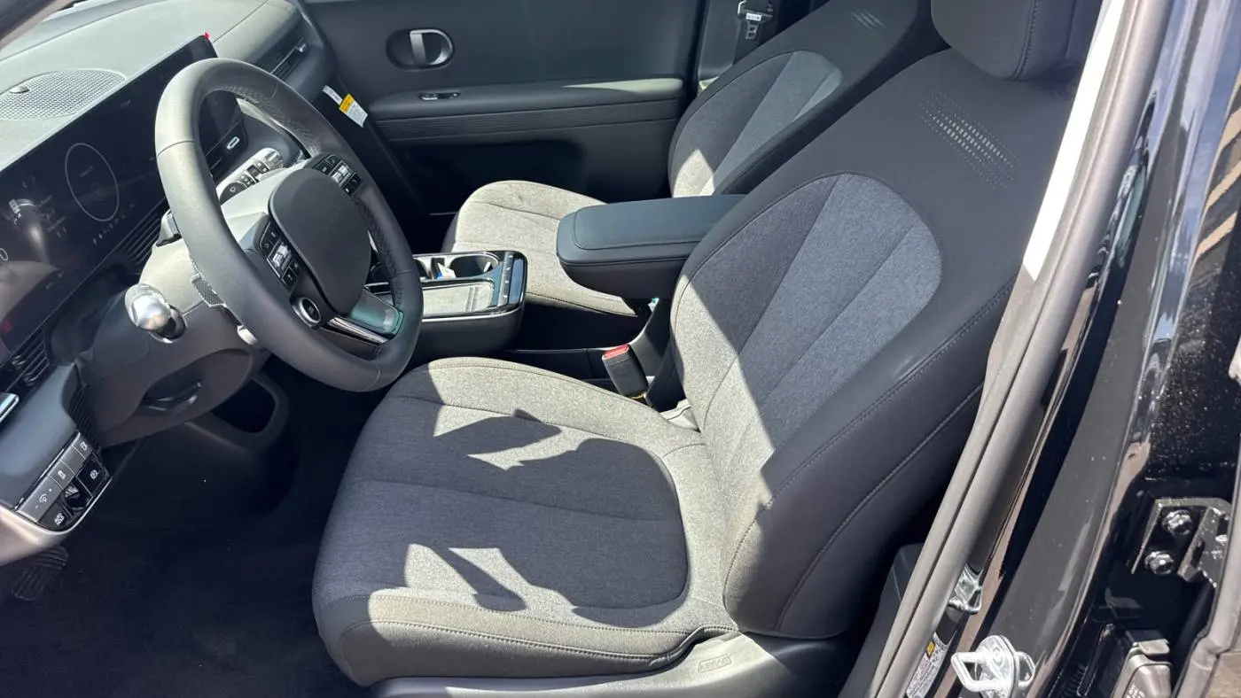 2025 Hyundai IONIQ 5 7YAKM4DA8SY011302