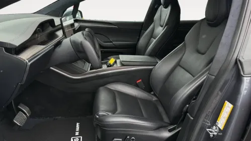 2022 Tesla Model X - Images - 10