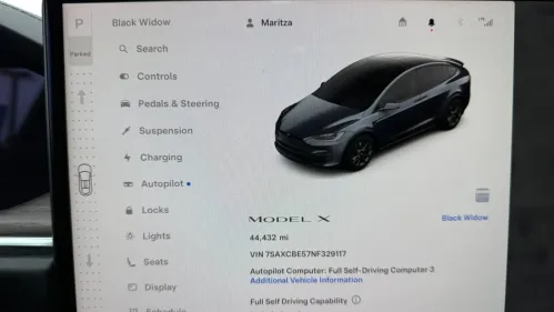 2022 Tesla Model X - Images - 11