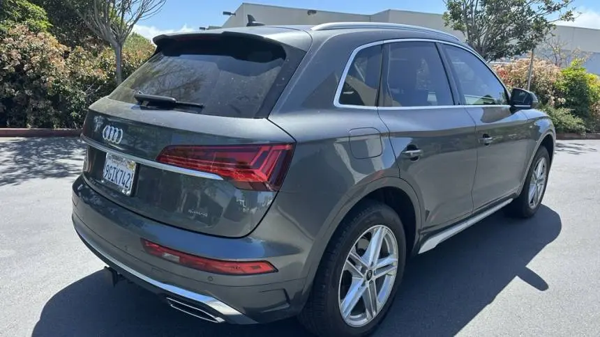 2023 Audi Q5 WA1E2AFY6P2141540