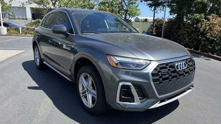 2023 Audi Q5 WA1E2AFY6P2141540