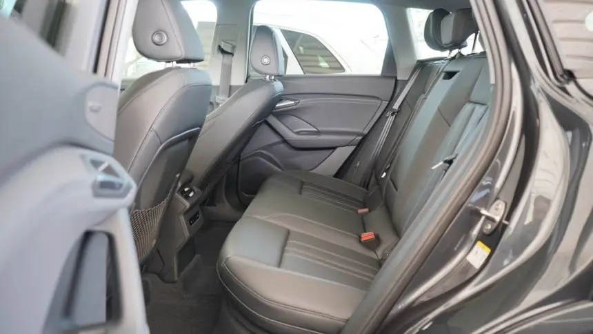 2025 Audi Q6 e-tron WA124BGF5SA022120