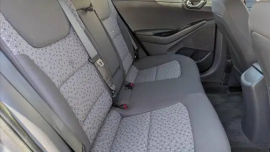 2019 Hyundai IONIQ KMHC65LD1KU162086