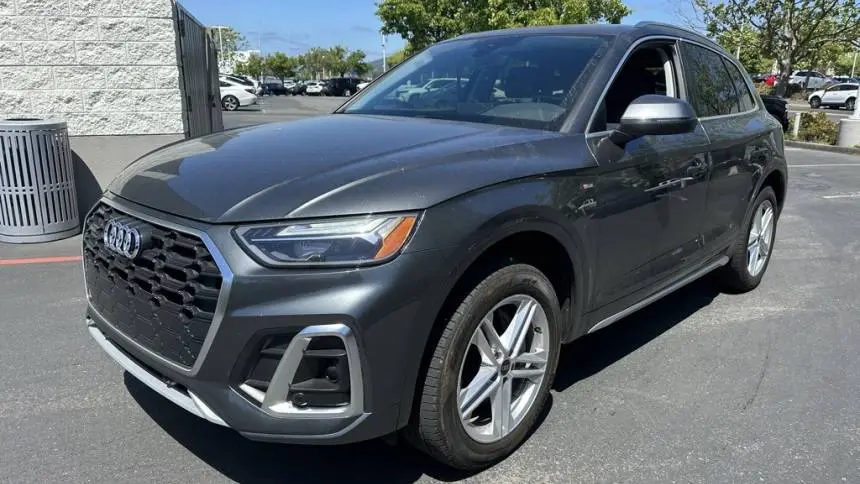 2023 Audi Q5 WA1E2AFY6P2141540
