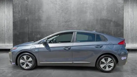 2019 Hyundai IONIQ KMHC65LD1KU162086